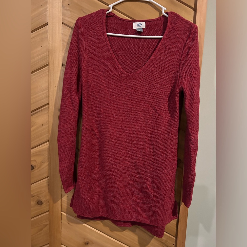 Women’s Old Navy sweater. Like new without tags